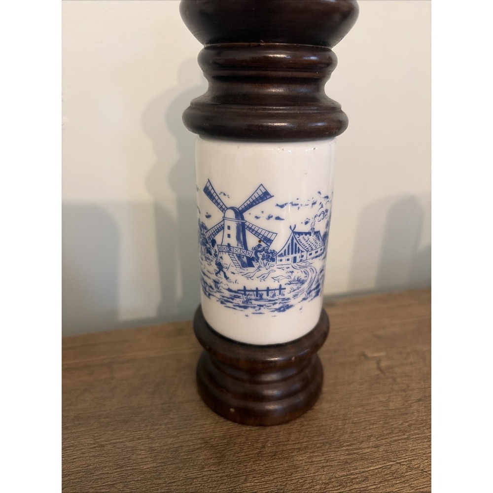 Delft White And Blue Pepper Grinder With Windmill. Holland, Dutch - Picture 2 of 7